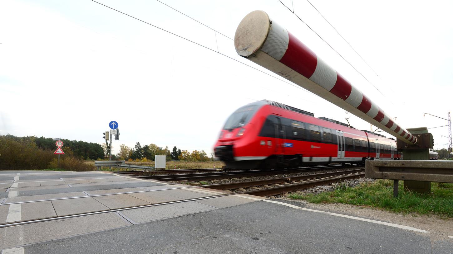Fürther S-Bahn-Streit: Gericht äußert Zweifel an DB-Plänen Fürther S-Bahn-Streit: Gericht äußert Zweifel an DB-Plänen