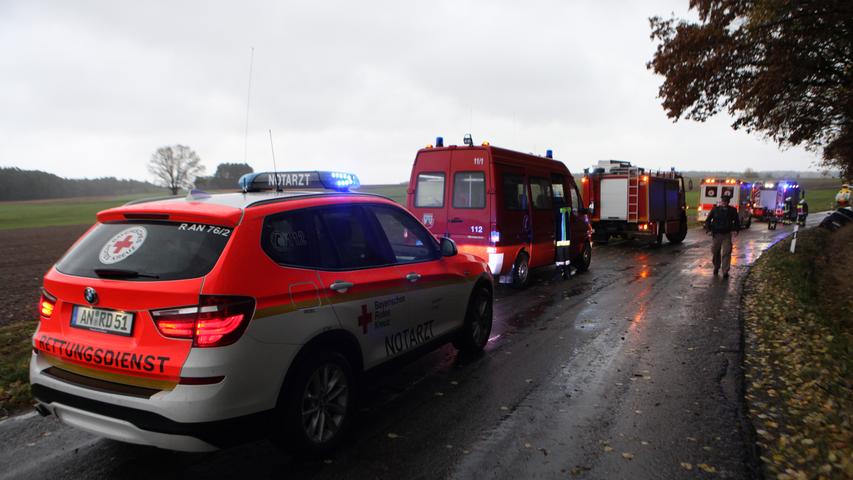 Verkehrsunfall bei Flachslanden: 23-Jährige schwer verletzt