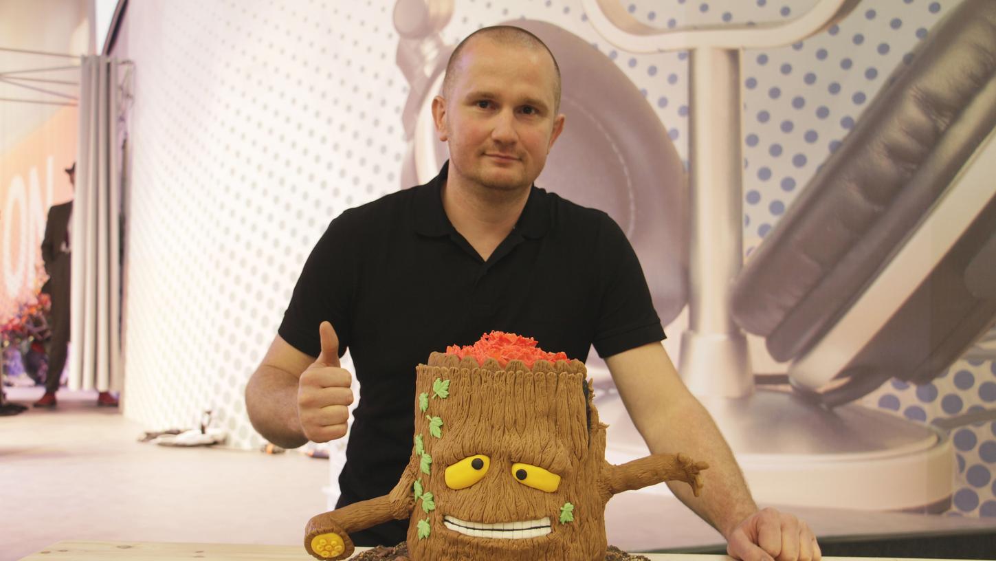 Thomas Opolka heißt der glückliche Gewinner von "Franken backt!" 2017. Als einziger Mann setzte er sich mit seinem "Baumkuchen" gegen die weibliche Konkurrenz durch.