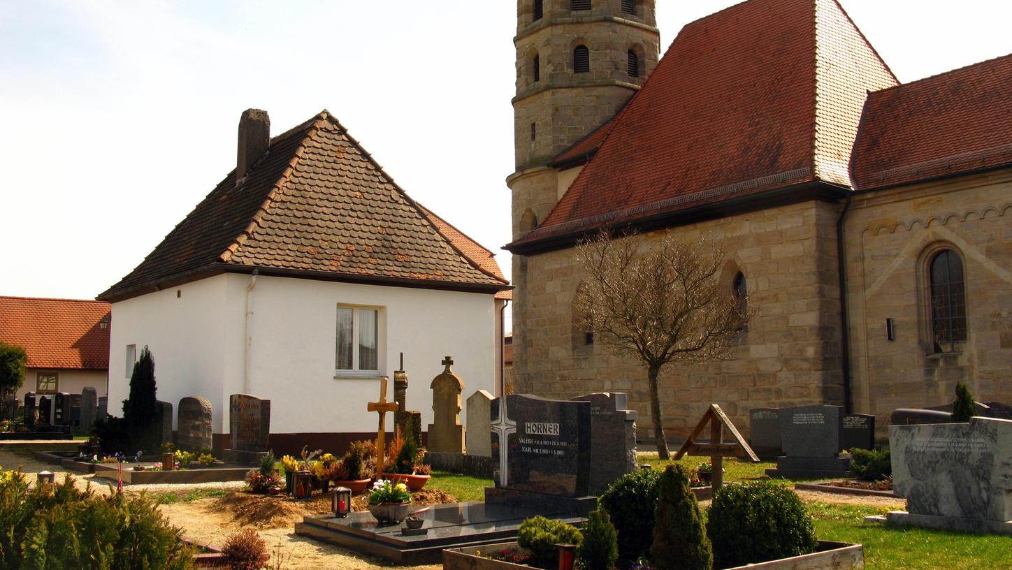 Poxdorf: Friedhofs-Sanierung wurde diskutiert
