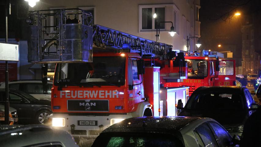 Ein Schwerverletzter bei Brand in Hofer Wohnung