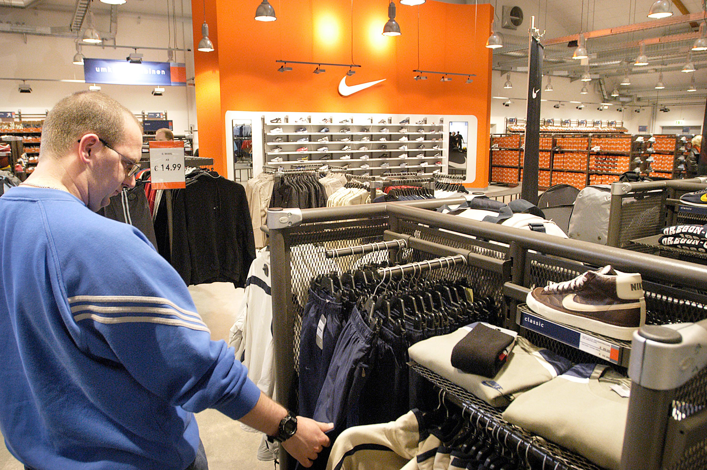 Nike outlet herzogenaurach best sale