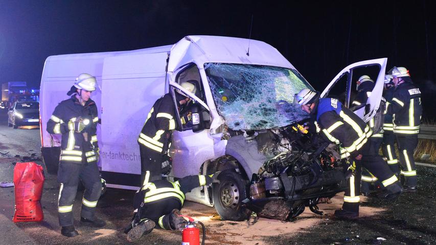 Crash bei Tennenlohe: Vier Autos in Unfall verwickelt