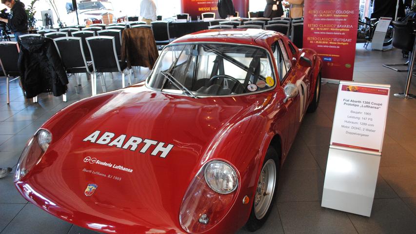 VW Bulli, Abarth, Porsche: Historische Schlitten werden ausgestellt