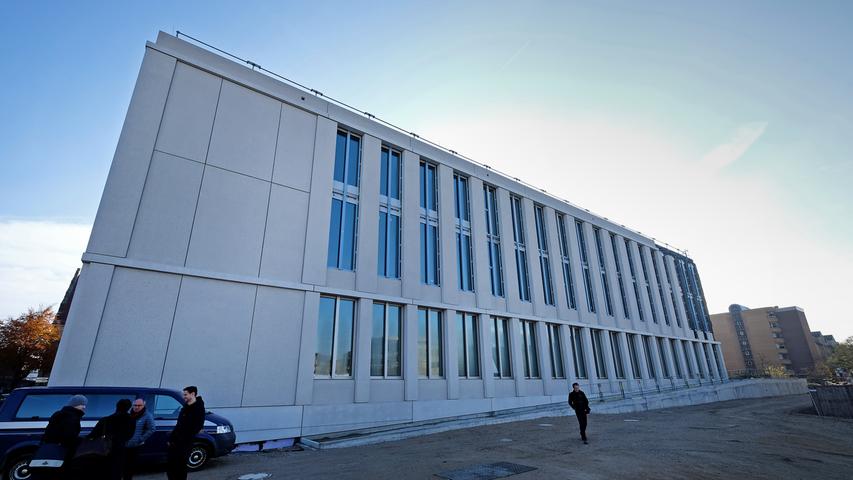Neubau des Strafjustizzentrums Nürnberg; Außenansicht..Foto: (c) RALF RÖDEL / NN (14.11.2017)