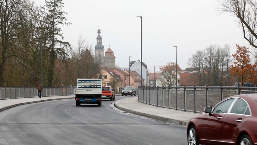 Aufatmen: Aischbrücke in Höchstadt endlich offen 