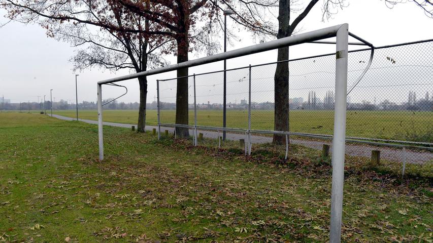 Im Winterschlaf: Sportplätze in Erlangen