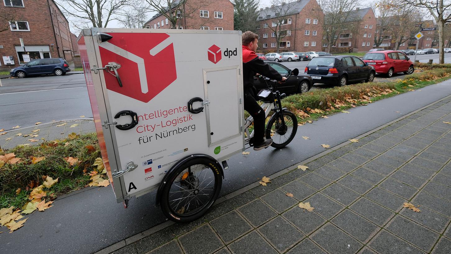 Pakete liefern per Lastenrad: Das gibt es in Nürnberg nun häufiger.