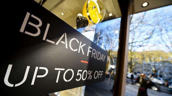 Werbung für Black Friday