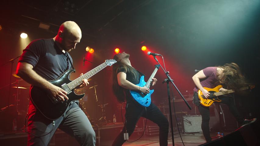 Torrential Rain aus Nürnberg schafften es mit ihrem melodischen und progressiven Metal Core nicht, die Jury zu überzeugen.