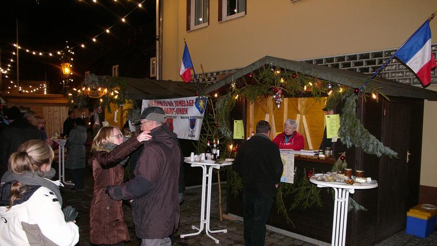 Vom 9. bis 10. Dezember ist der Weihnachtsmarkt im Altort Wendelstein geöffnet. Am 9.12. von 15 bis 21 Uhr und am 10.12. von 14 bis 19 Uhr.