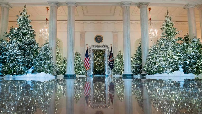 Kugeln und Candy: So pompös ist die Weihnachtsdeko im Weißen Haus