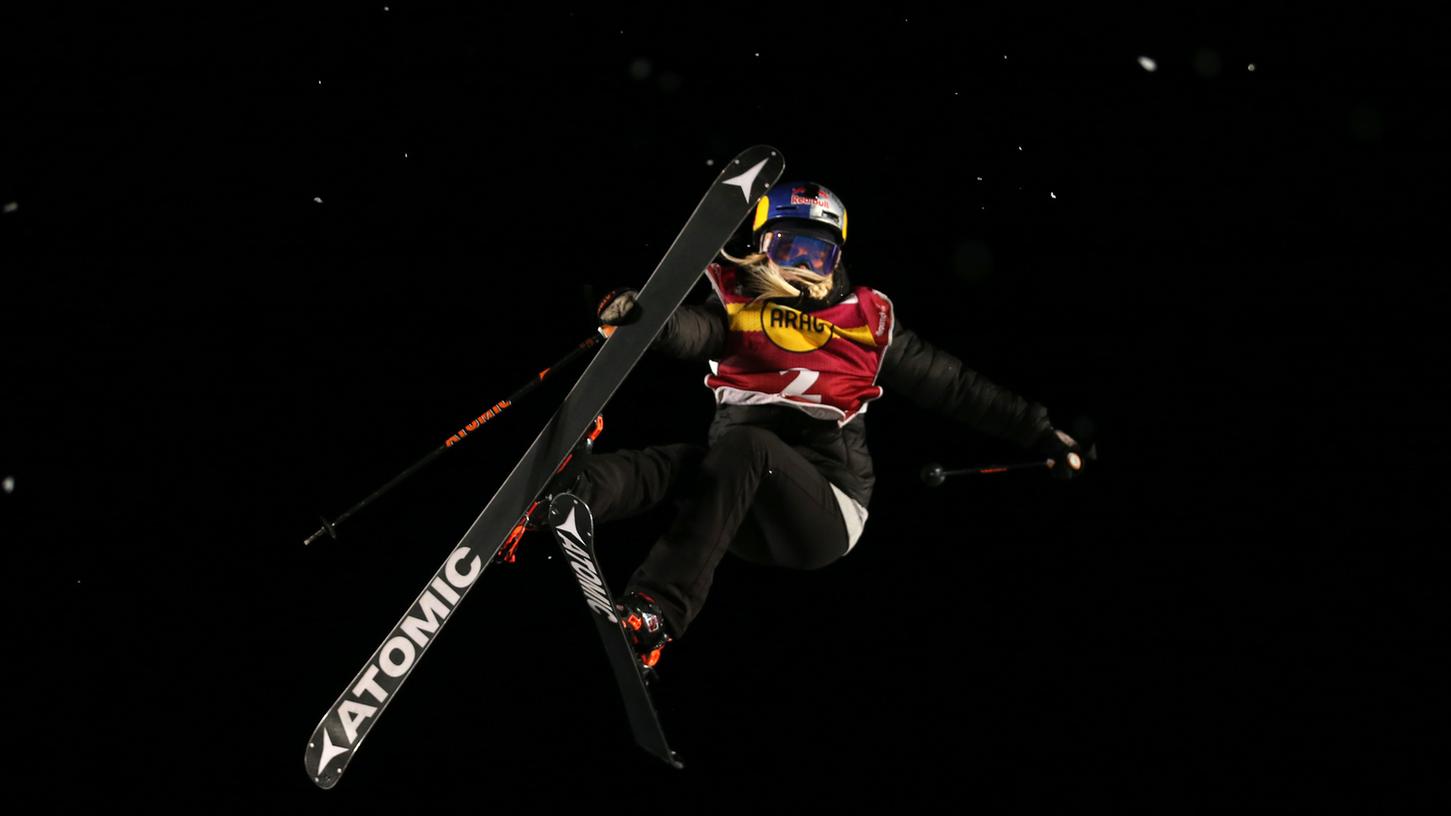 Die Nürnberger Ski-Freestylerin Lisa Zimmermann bangt um ihre Olympia-Teilnahme.