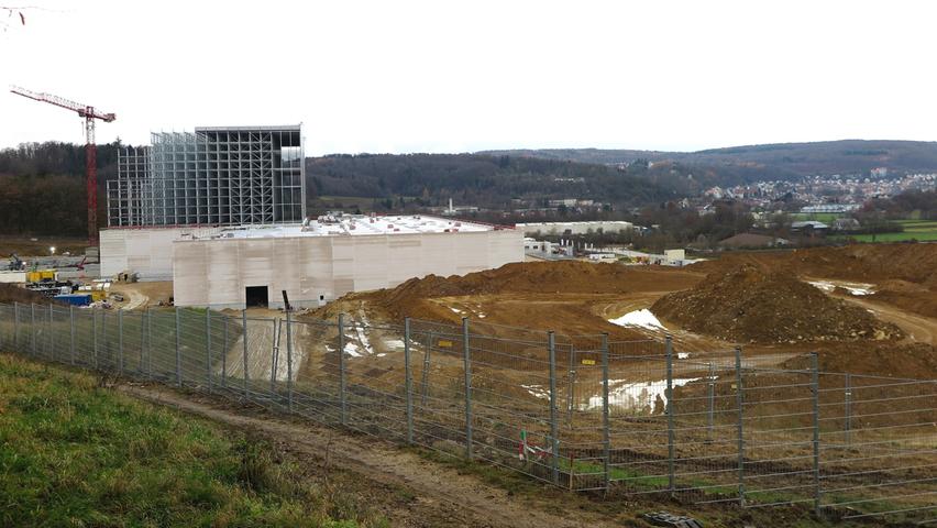 Gigantisch: Das neue Altmühltaler-Lager in Treuchtlingen