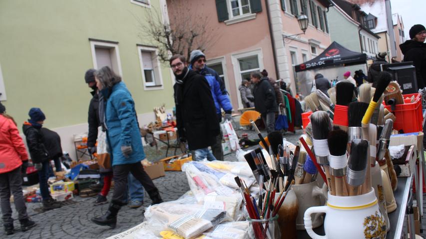 Gunzenhäuser Trödelmarkt zieht Besucher an