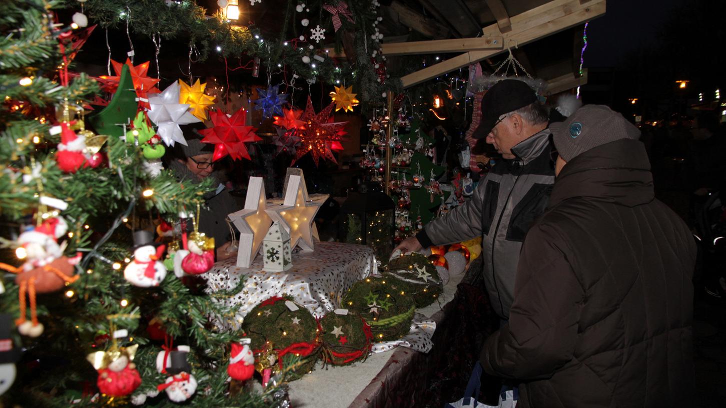 Prächtige Stimmung herrschte auf dem Adventsmarkt in Eggolsheim.