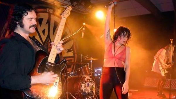 The Baboon Show kommt aus dem schwedischen Stockholm. Seit 2003 ist die Band aktiv, im nächsten Jahr folgt der Halt beim Taubertal-Festival.