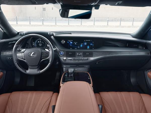 Lexus LS 500h: Luxusliner mit Hybrid-Kompetenz