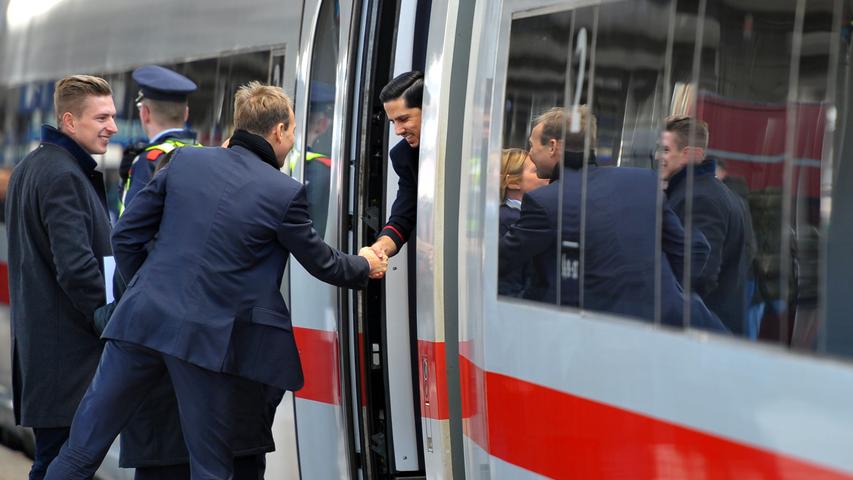 Eröffnung der Schnellfahrstrecke: ICE-Sonderzug startet in Nürnberg