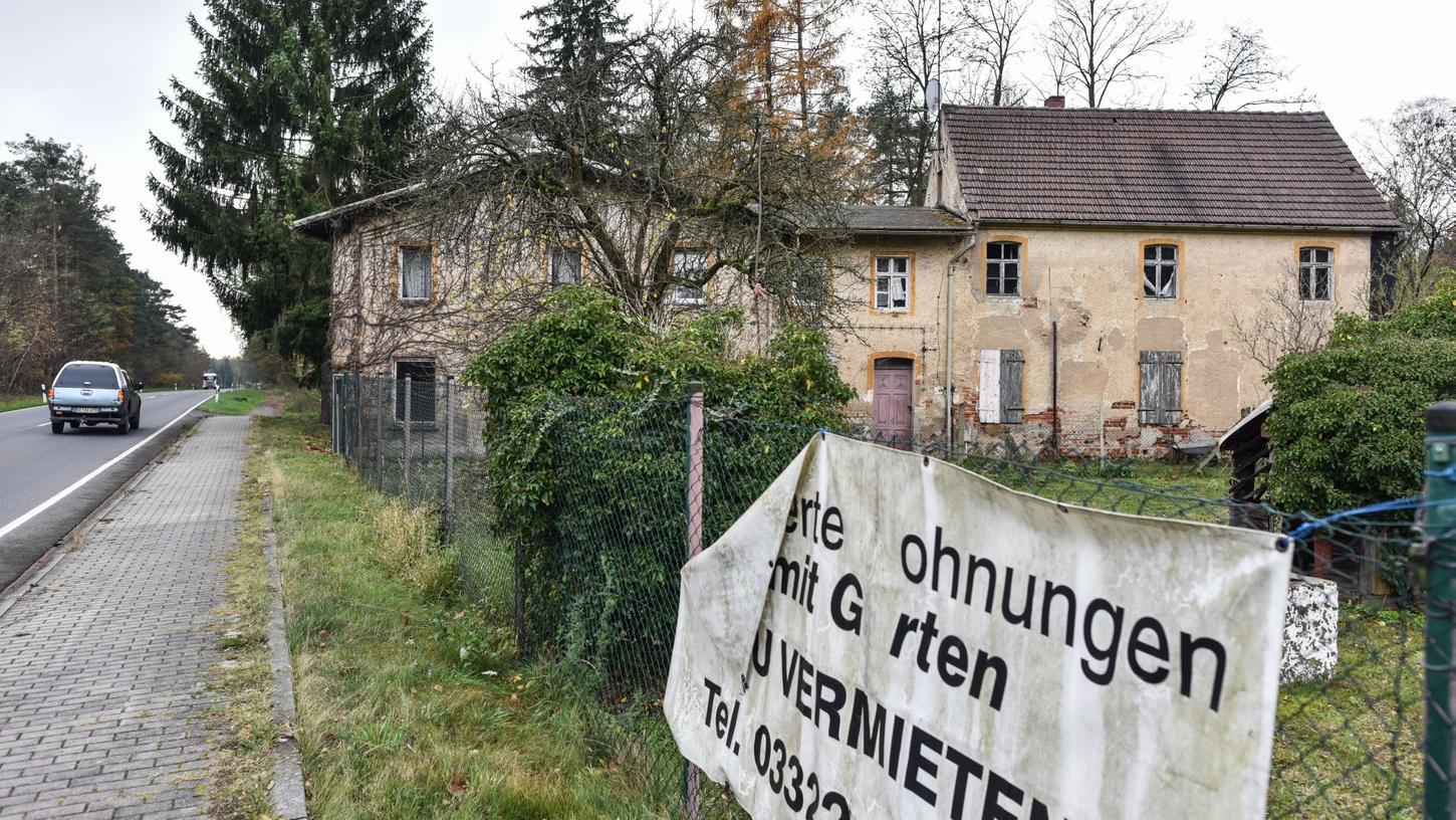 Brandenburgisches Dorf für 140.000 Euro  versteigert