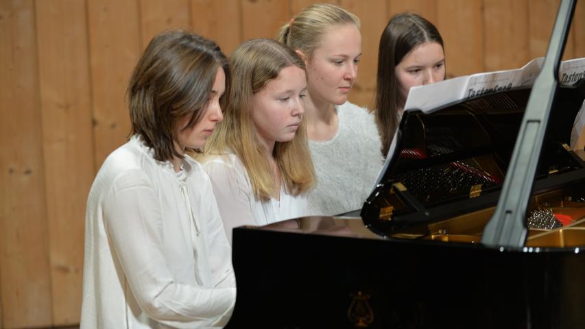 Musikschule Neumarkt stimmt auf Weihnacht ein