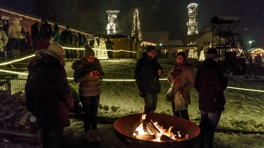 Lichterglanz in Auerbach: Weihnacht auf Maffei