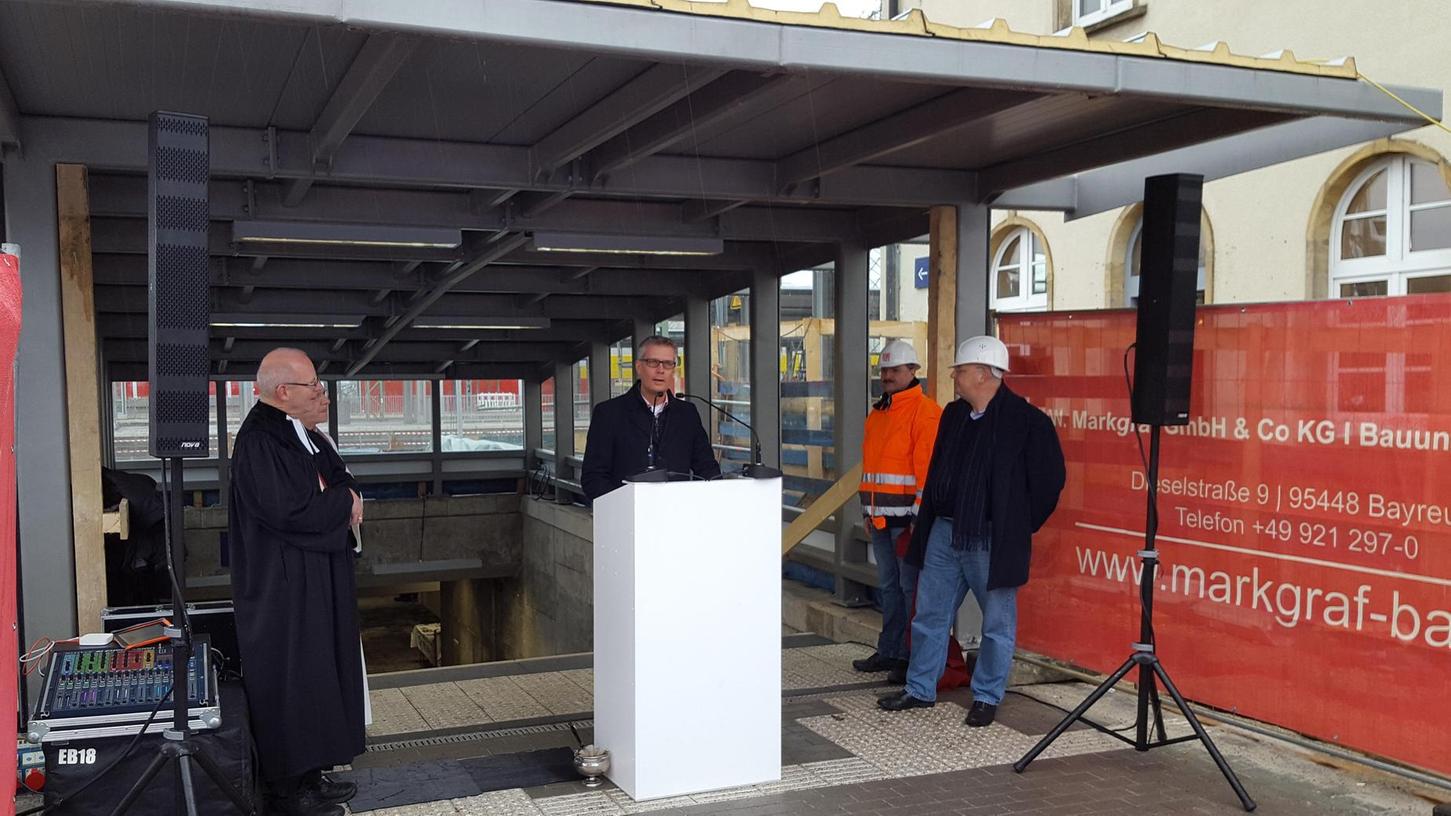 Forchheim: Wiedervereinigung am Bahnhof gefeiert