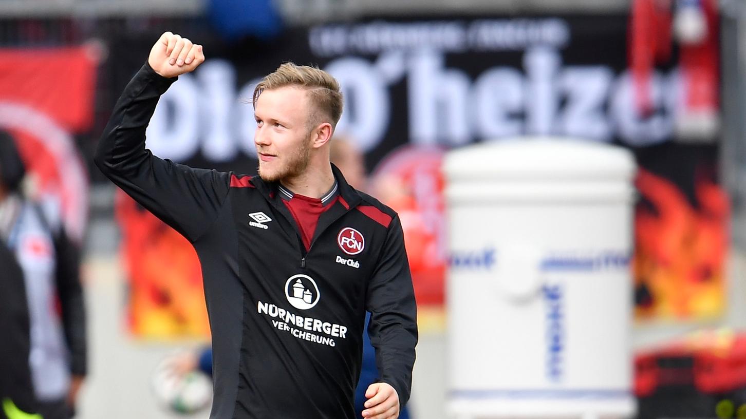 Die Zeichen deuten auf Abschied: Cedric Teuchert könnte den 1. FC Nürnberg bereits im Winter in Richtung Bundesliga verlassen.