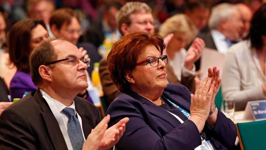 Söder, Seehofer und Stoiber: Der CSU-Parteitag in Bildern