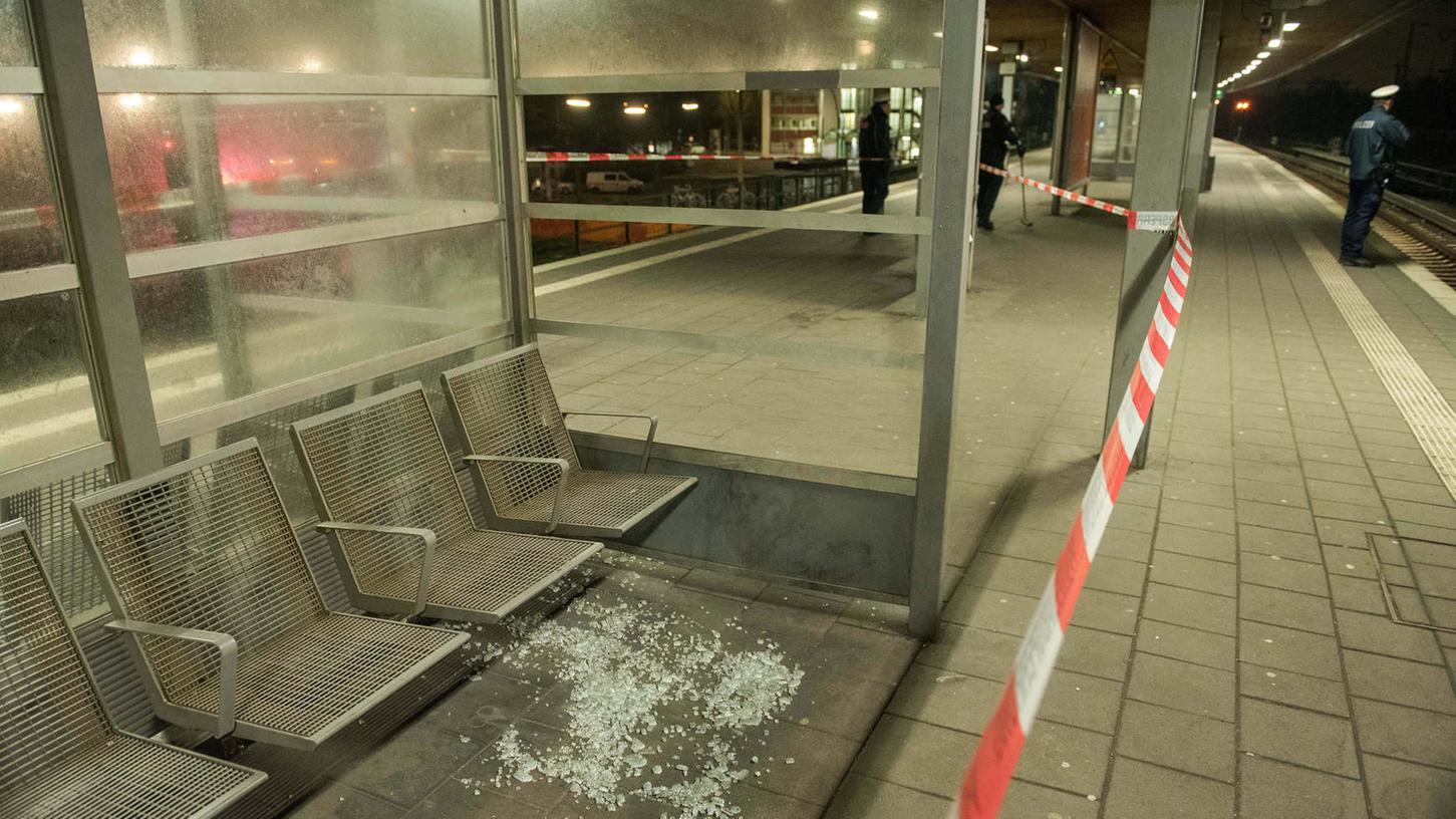 Hamburg: Explosion am S-Bahnhof Veddel