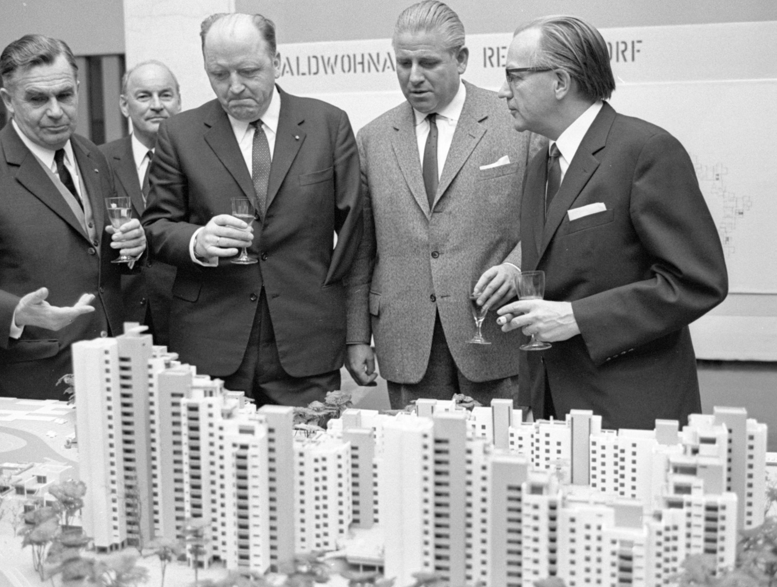 24. Dezember 1967: 1.000 Wohnungen und neue Pläne 24. Dezember 1967: 1.000 Wohnungen und neue Pläne