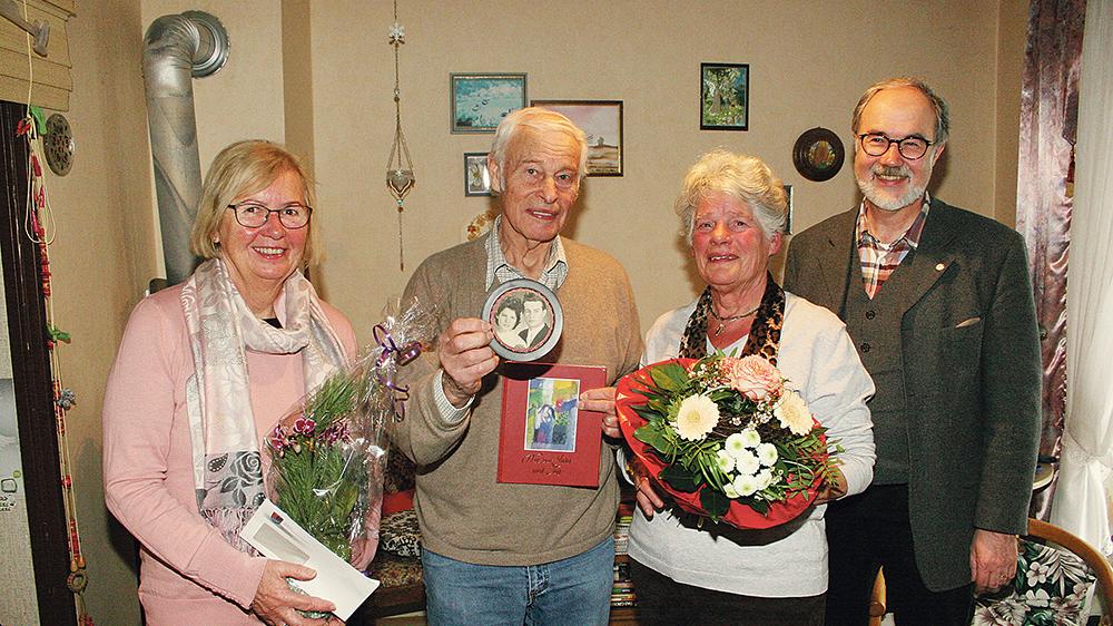Weimersheimer Eheglück: Gerda und Hellmuth Lichtenwalder feiern diamantene Hochzeit Weimersheimer Eheglück: Gerda und Hellmuth Lichtenwalder feiern diamantene Hochzeit