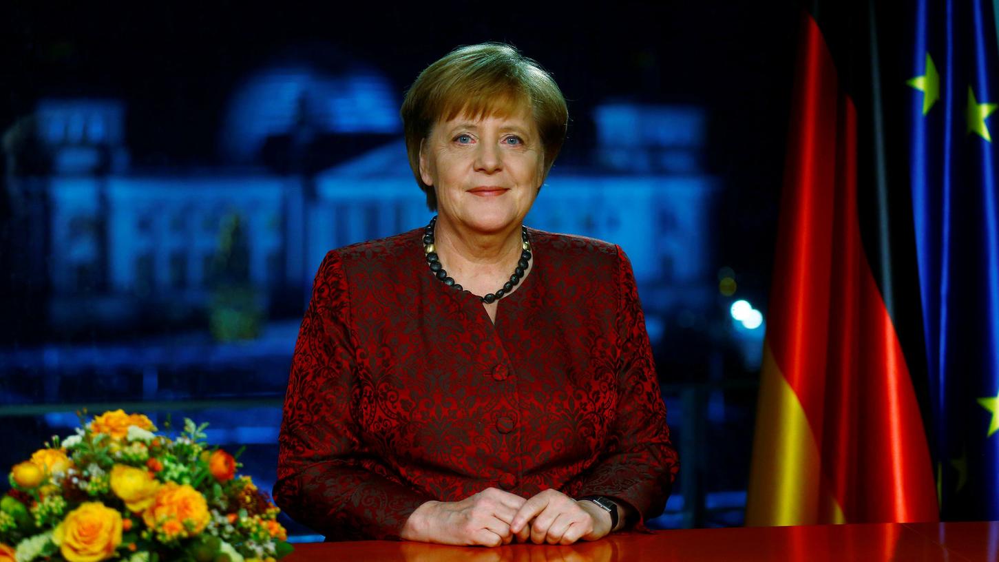 In ihrer Neujahrsansprache ruft Bundeskanzlerin Angela Merkel zu mehr Zusammenhalt in der Gesellschaft auf.