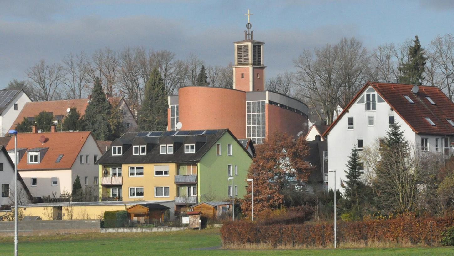 Veitsbronn: Wer zahlt Kirchensanierung?