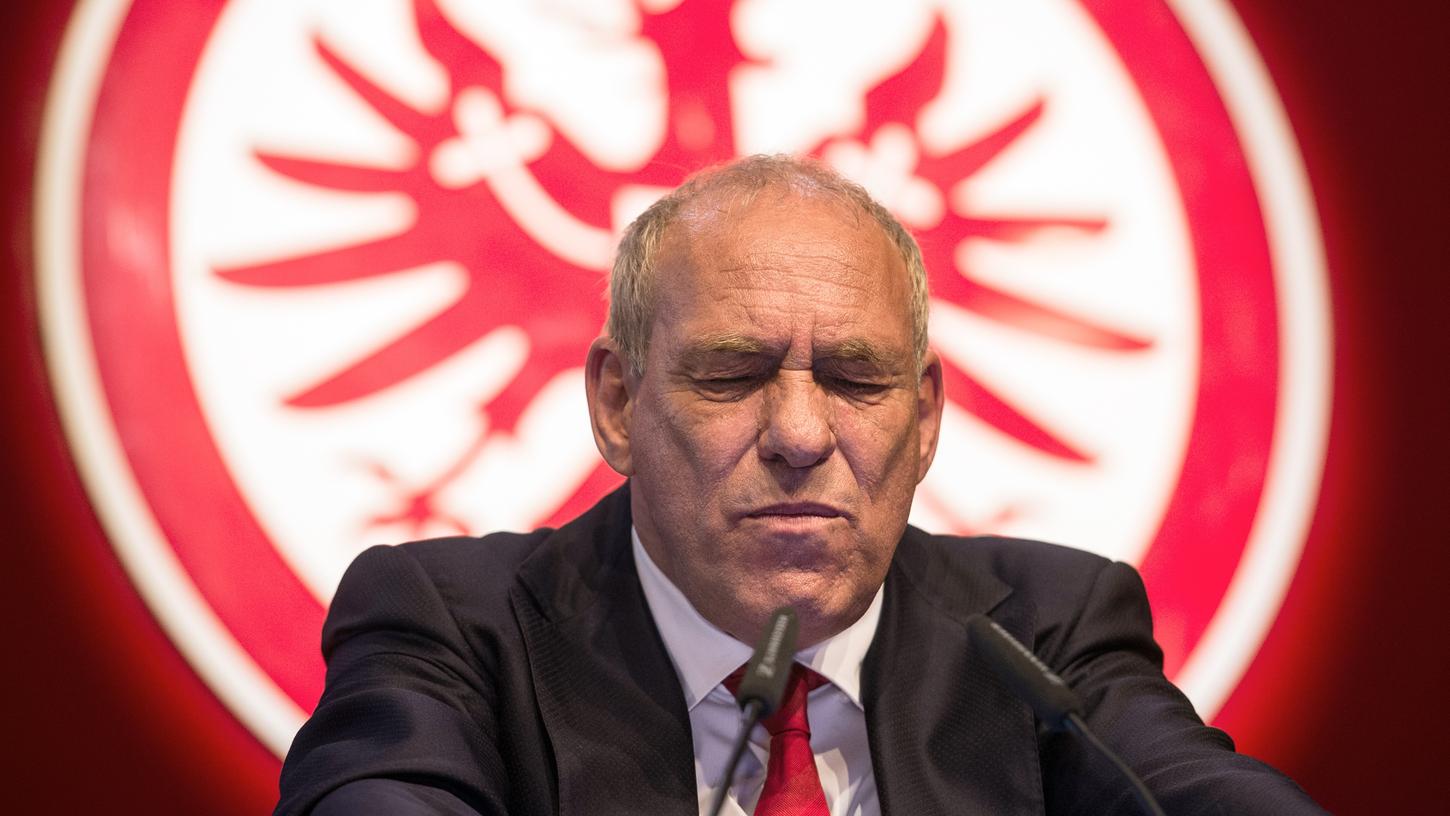 Die nächste Runde: Peter Fischer, der Präsident von Eintracht Frankfurt, hat die Mitgliedsanträge zweier AfD-Politiker abgelehnt.