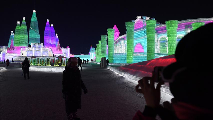 Das Eisfestival im chinesischen Harbin geht immer um den Jahresanfang über die Bühne.