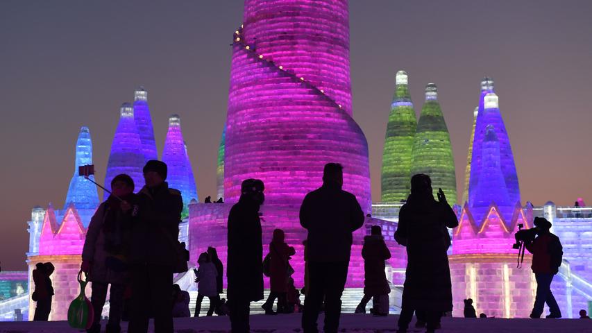 Das Eisfestival im chinesischen Harbin geht immer um den Jahresanfang über die Bühne.