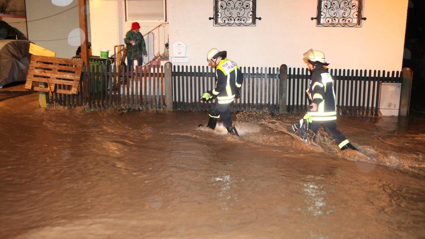 Land unter: Dombach setzt Ansbacher Straßen unter Wasser