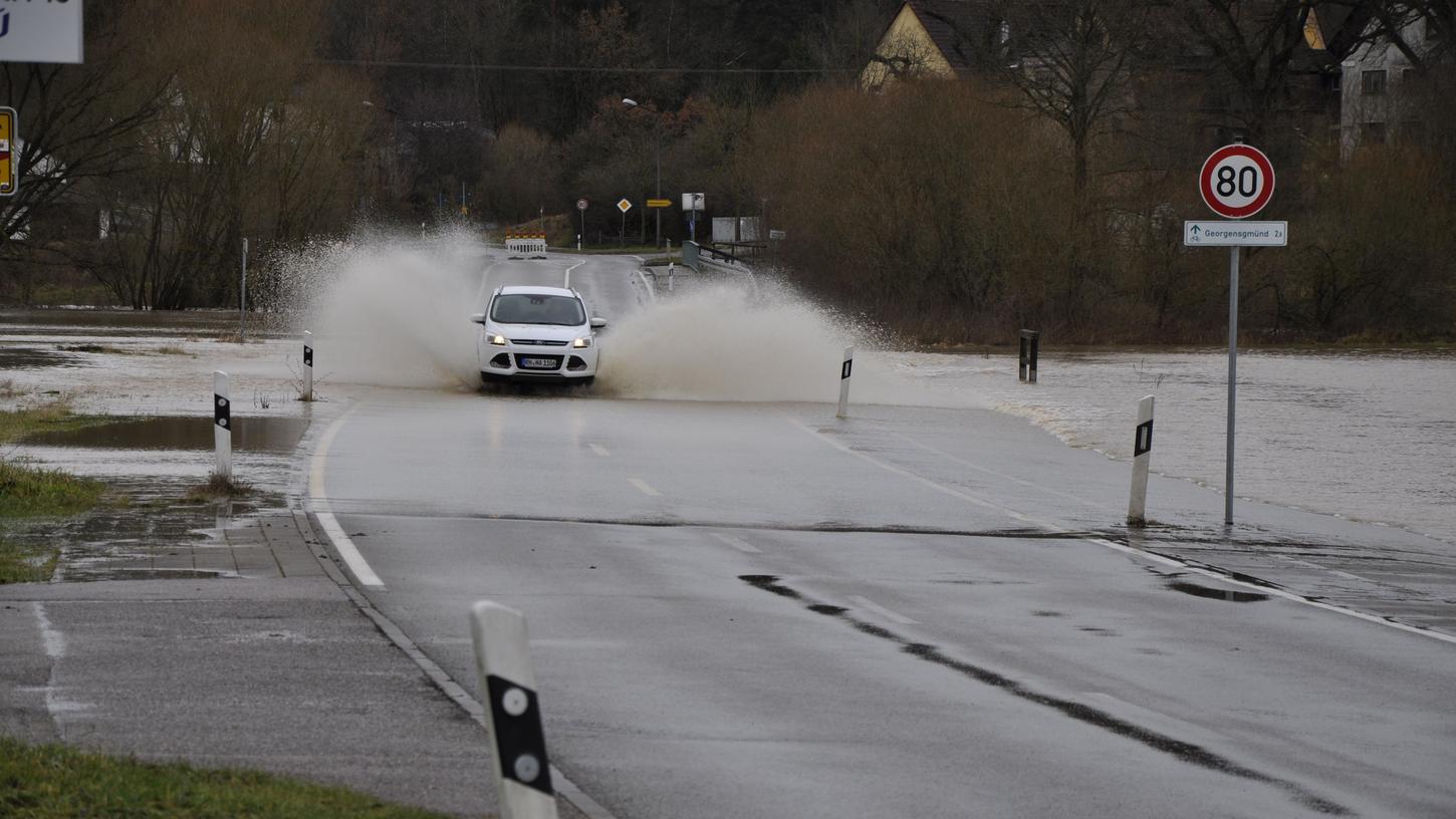 Hochwasser kam im Landkreis Roth mit voller Wucht
