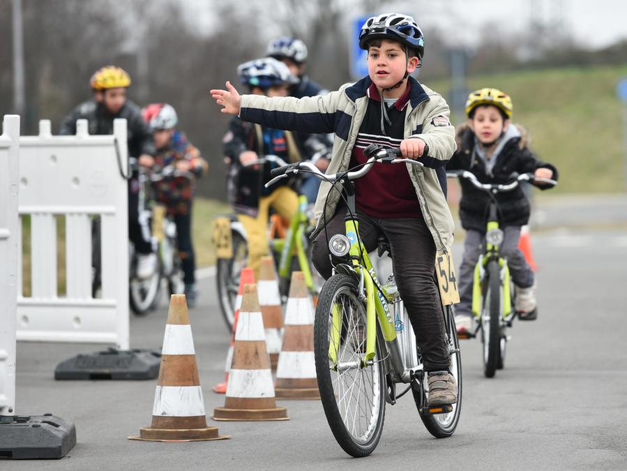 Van Raam Kinder Dreirad Fur Inklusion An Schule In Nurnberg Van Raam
