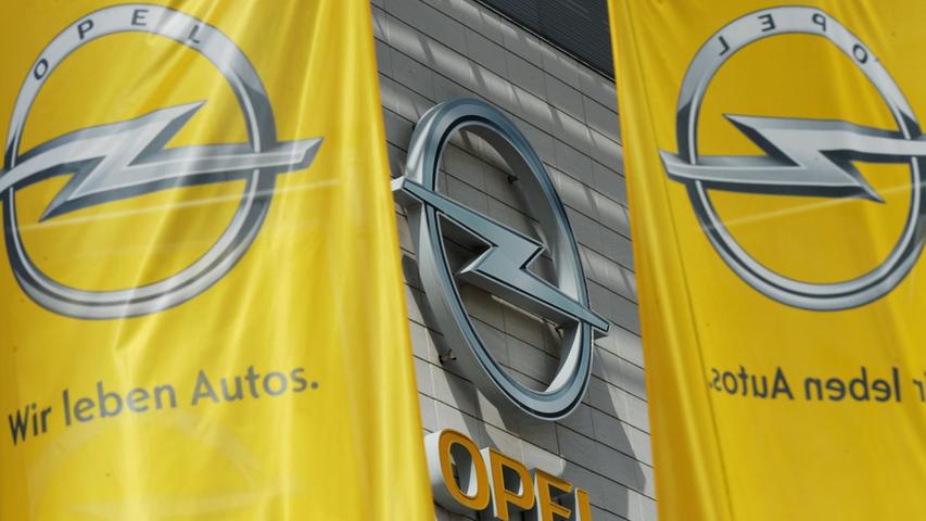 "Wir leben Autos", heißt der Werbespruch von Opel. Zahlreiche Mitarbeiter der deutschen Tochter des amerikanischen Autobauers General Motors dürften indes bereits froh sein, überhaupt noch zu leben. Lange war selbst die kurzfristige Opel-Zukunft ungewiss. Jetzt soll...