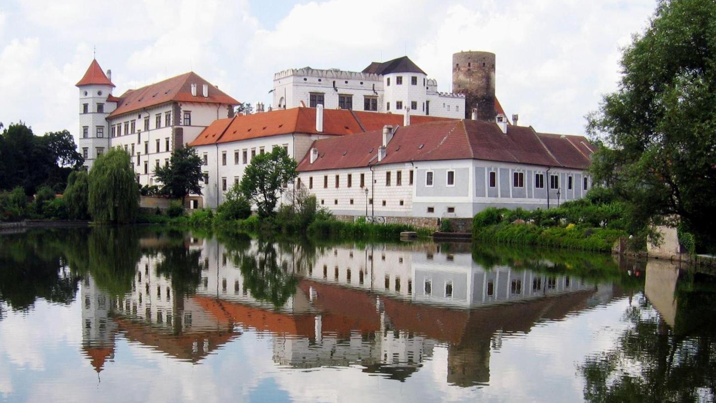 Das Schloss Jindrichuv Hradec in Südböhmen.