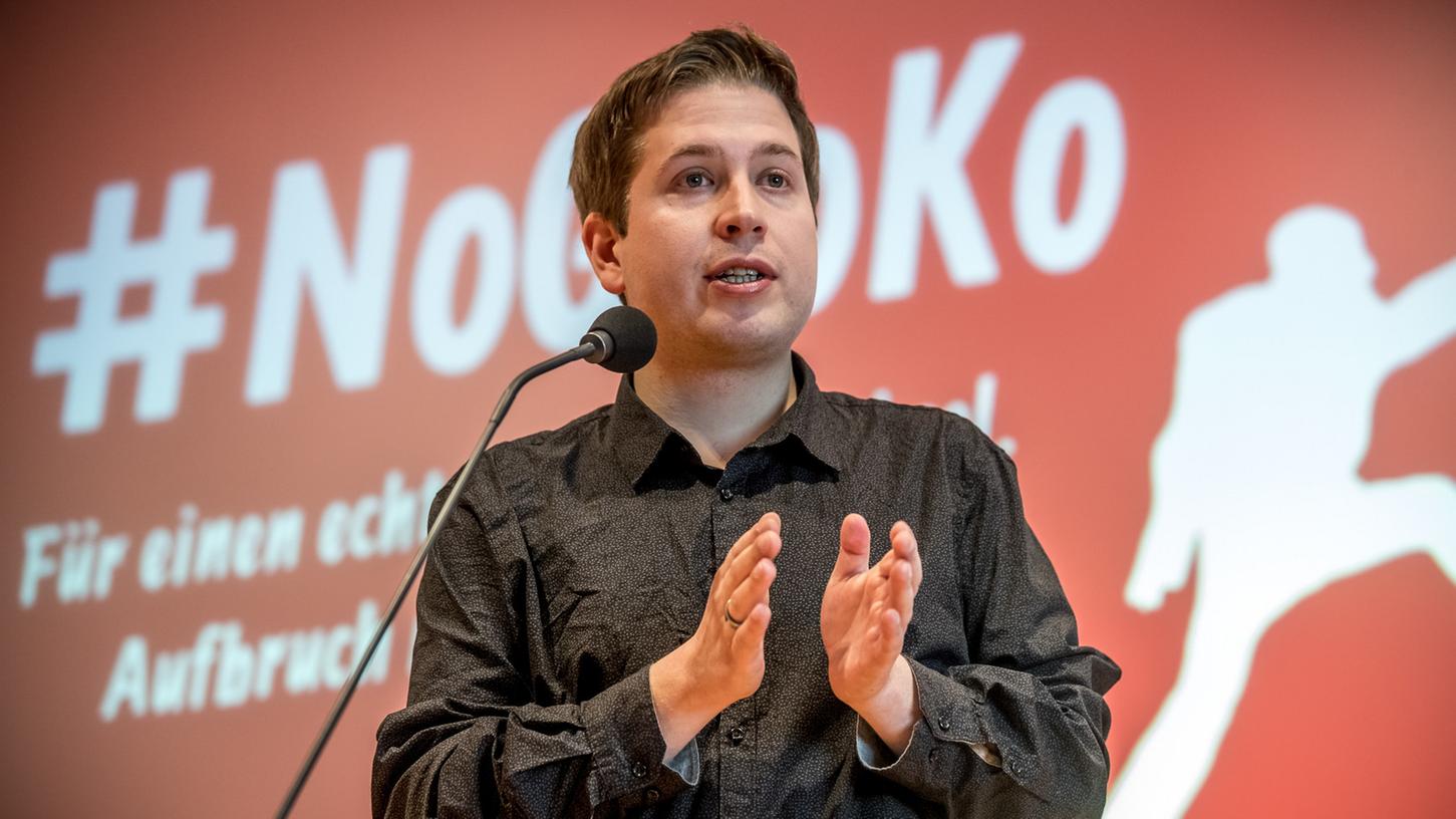 Während die Führungsriege der SPD sich für eine weitere Koalition mit der Union ausspricht, ist die Mehrheit der Jungsozialisten, darunter auch ihr Bundesvorsitzender Kevin Kühnert, klar dagegen.