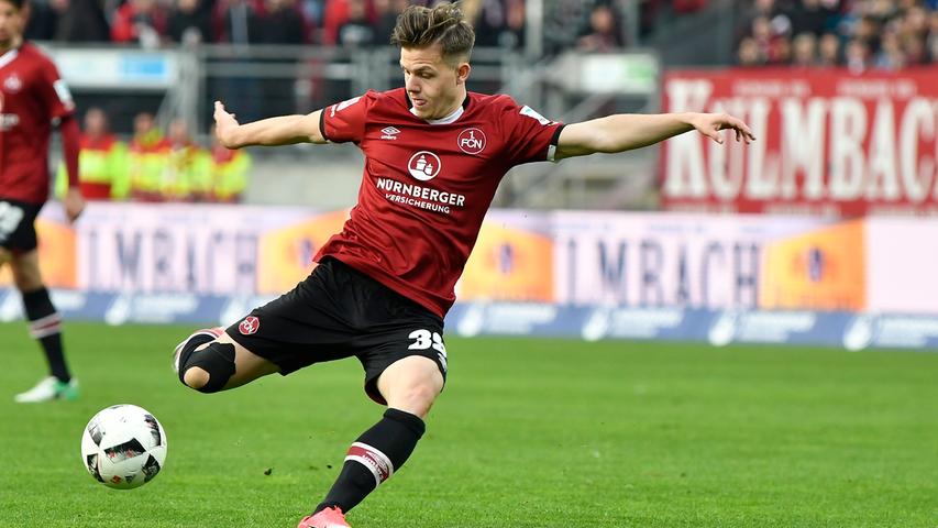 Nach der Ausbildung und ersten Profi-Einsätzen beim 1. FC Nürnberg der einstige Jugend-Nationalspieler Patrick Kammerbauer über die Stationen SC Freiburg und Holstein Kiel mittlerweile beim Zweitligisten Eintracht Braunschweig gelandet.
