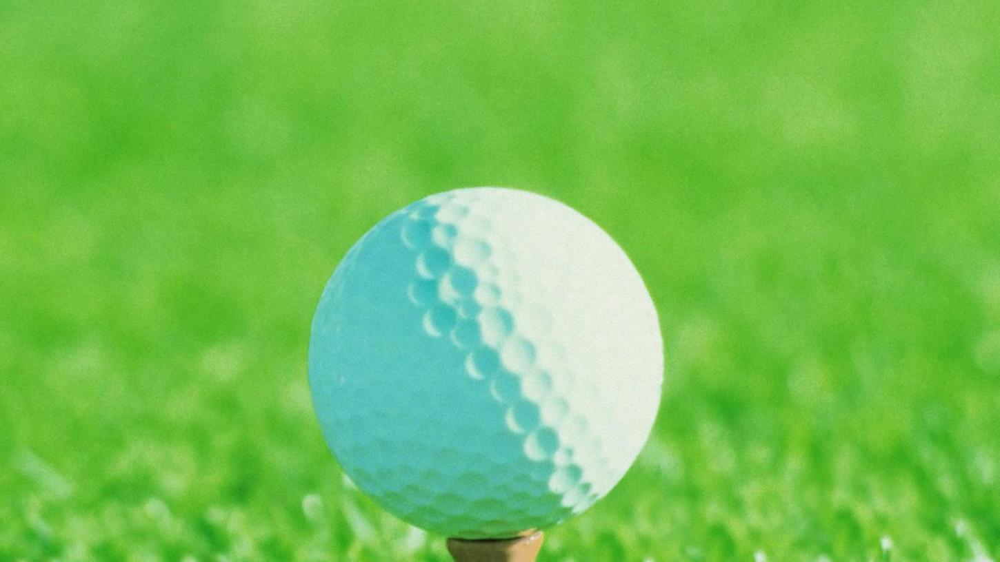 Scheidender Präsident rechnet mit Golfclub ab