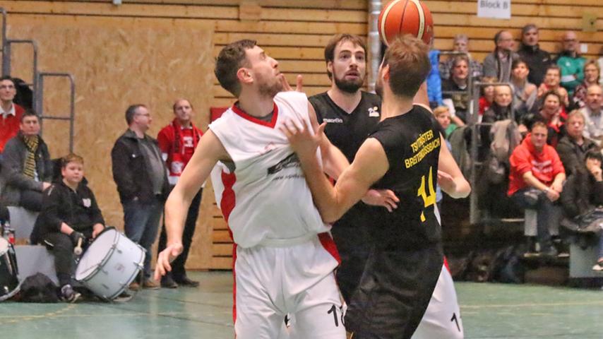 VfL-Baskets besiegten Breitengüßbach mit 105:101 in der Verlängerung
