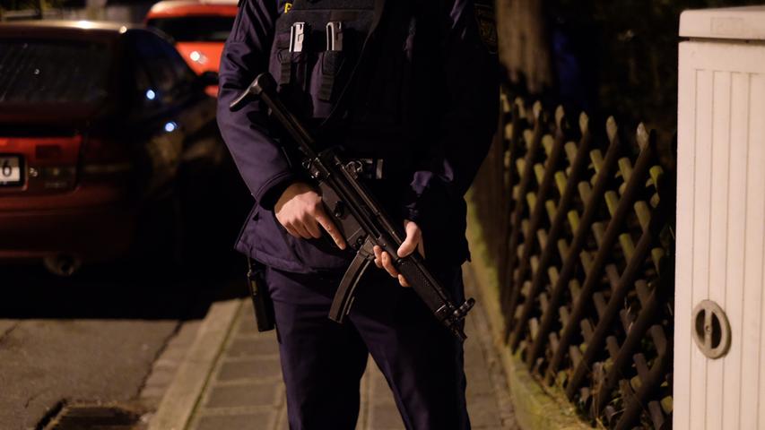 SEK-Einsatz in Nürnberg: Bewaffneter verschanzte sich in seinem Haus