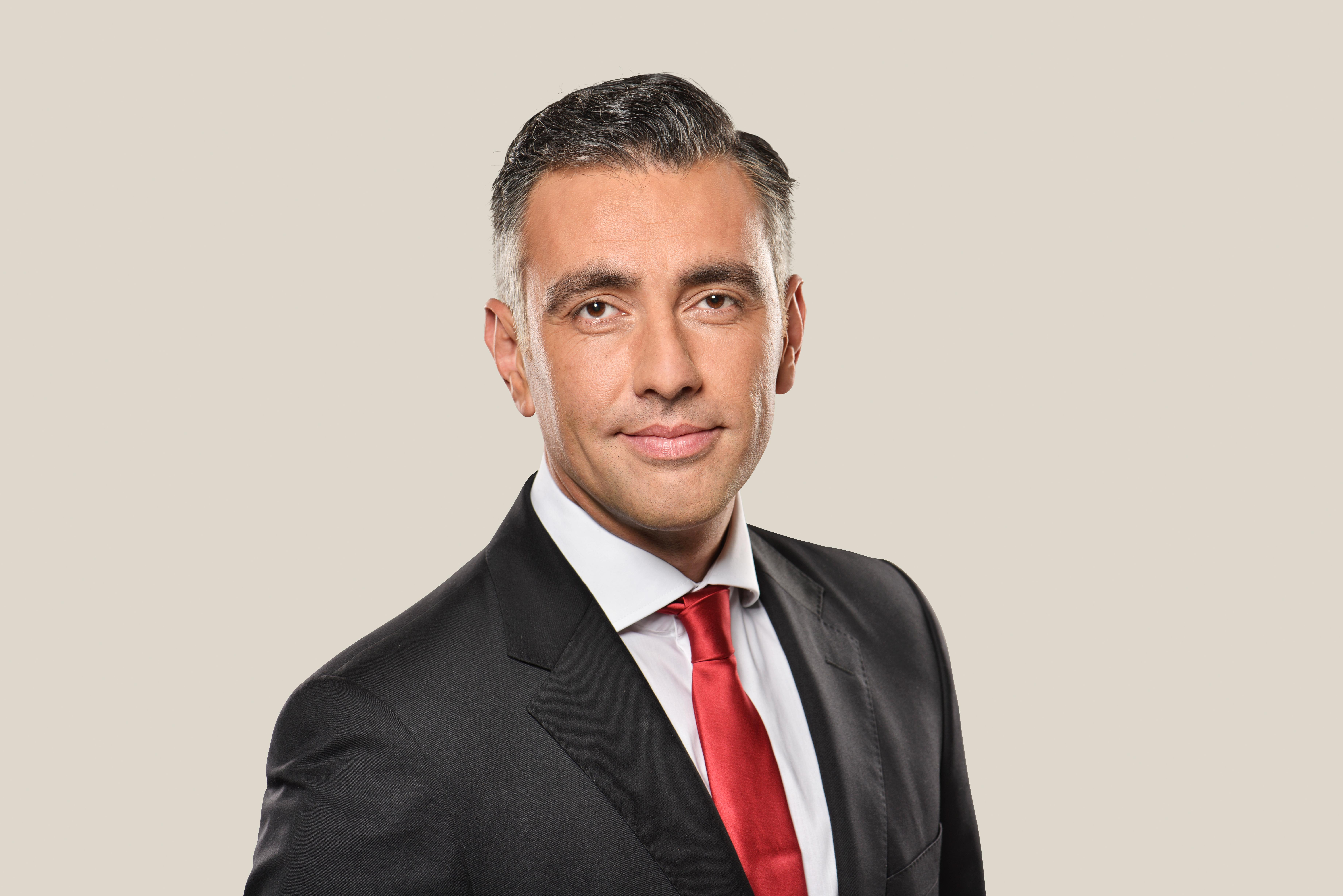 Cüneyt Gencer, Rechtsanwalt aus Nürnberg: