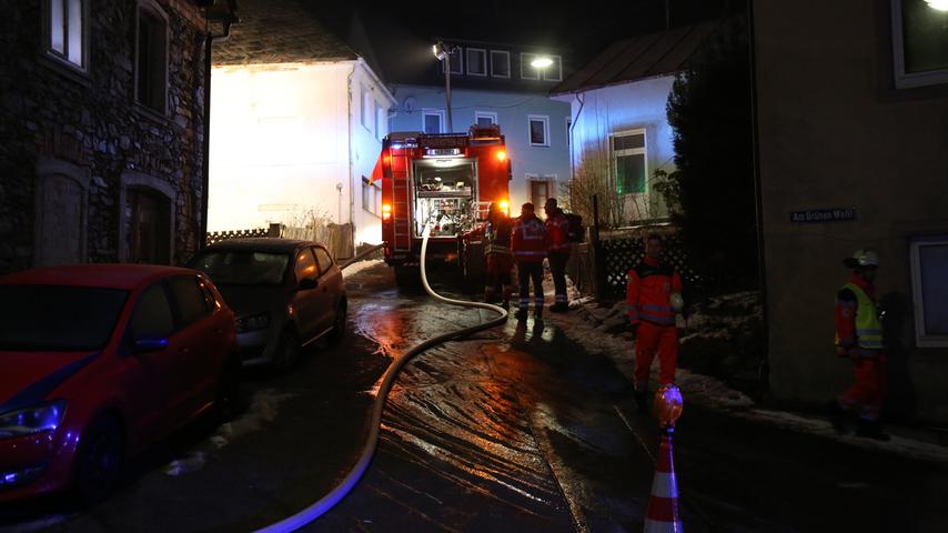 Brandstiftung in Oberfranken? Mehrere Brände in einer Nacht 