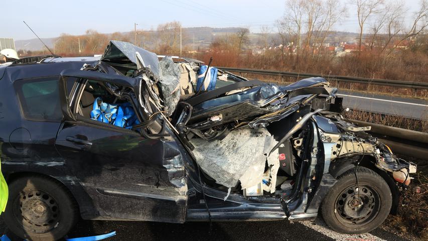 Auffahrunfall auf der A70: Autofahrer schwer verletzt